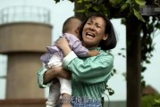 大学生暑假兼职带娃火了！有人日入200元成“孩子王”，有家长一个月出价5000元包吃包住包旅游