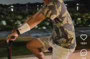 网友偶遇马云夜骑西湖，同款自行车售价1.85万